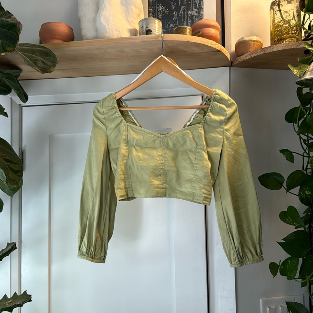 BNWOT BABATON crop top